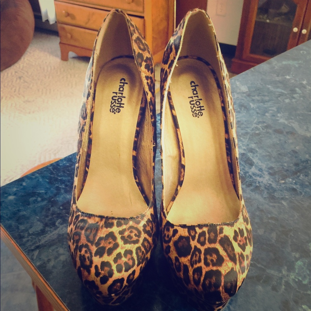 Leopard heels